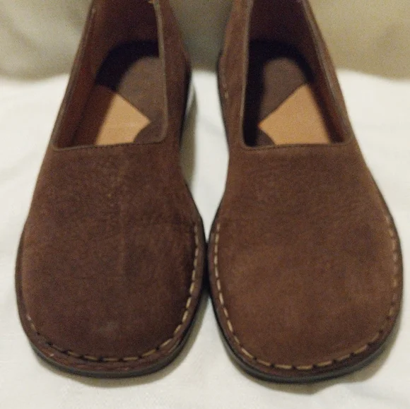 Born Brown Suede Flats Loafers - Picture 7 of 9